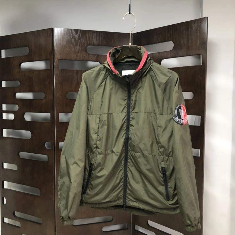 Moncler Outwear Comfortable 143544