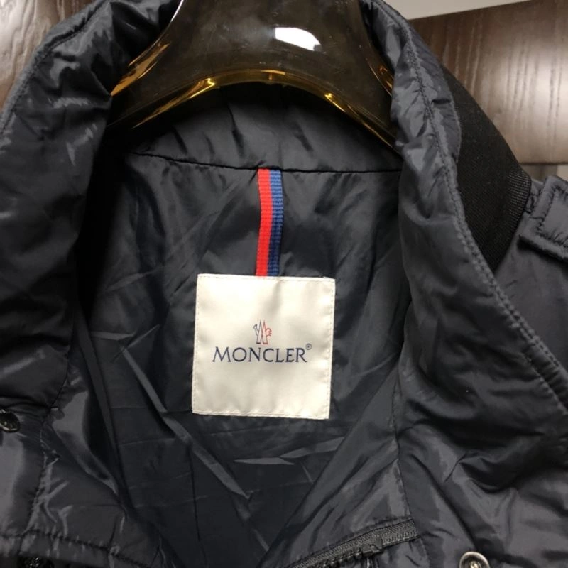 Moncler Outwear NewStyle 143545