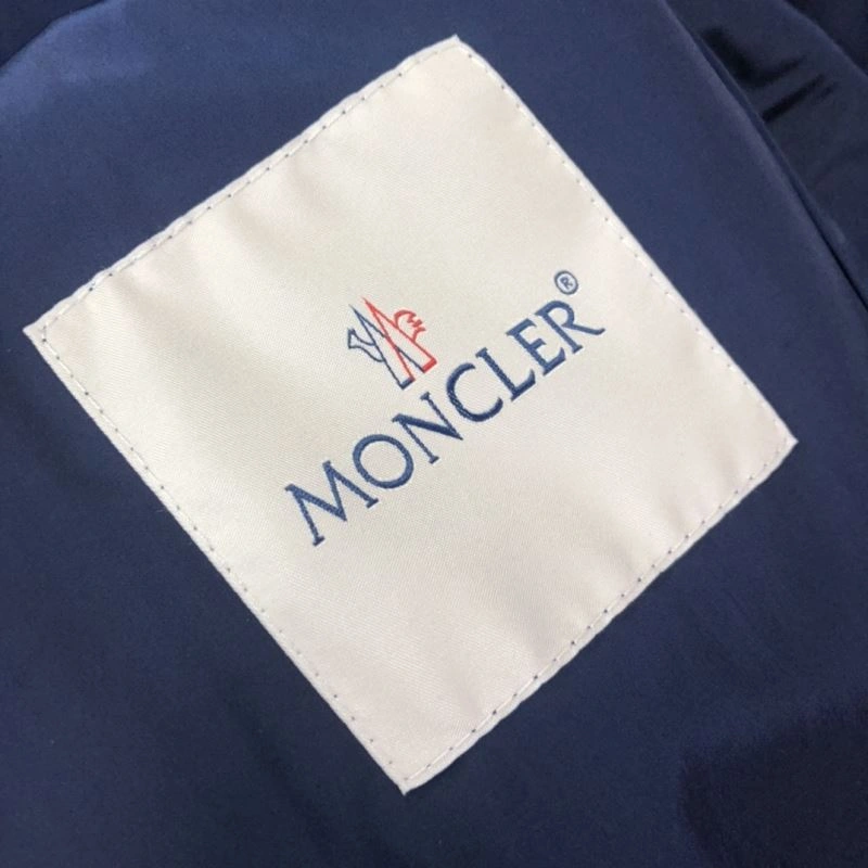 Fashionable Moncler Outwear 143542