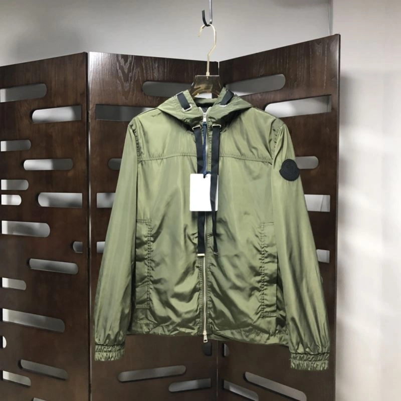OdorResistant Moncler Outwear 143532