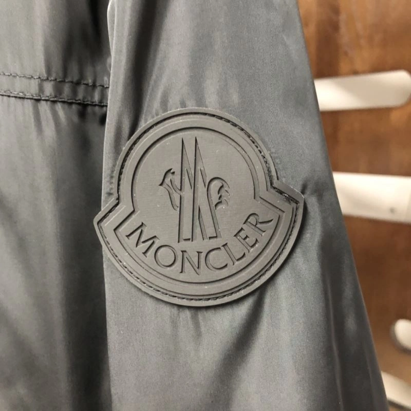 Moncler Outwear GoodFit 143534