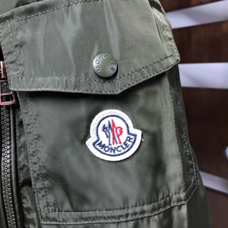Moncler Outwear MultiPurpose 143530