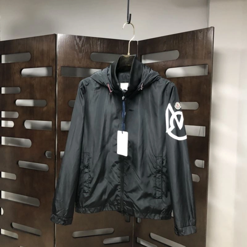 Moncler Outwear Casual 143529