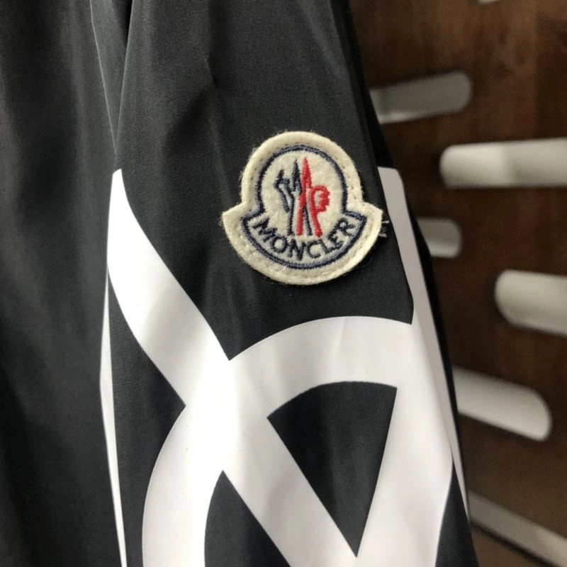 Moncler Outwear Casual 143529
