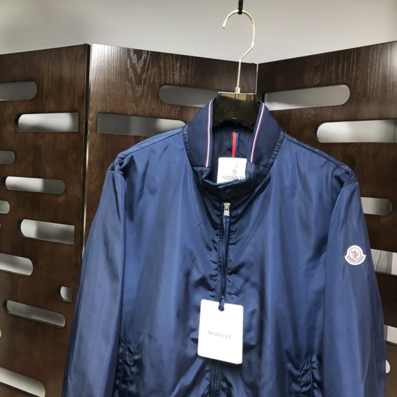 WrinkleFree Moncler Outwear 143524