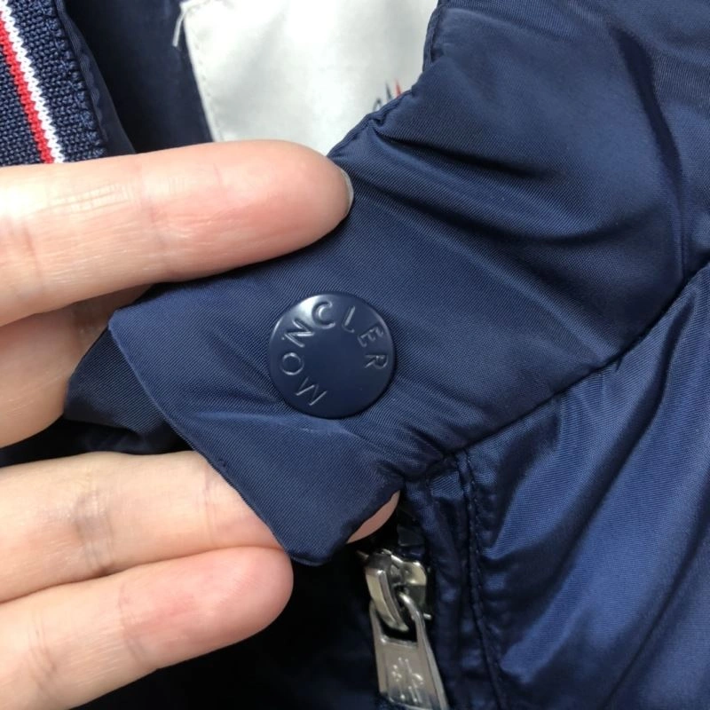 WrinkleFree Moncler Outwear 143524