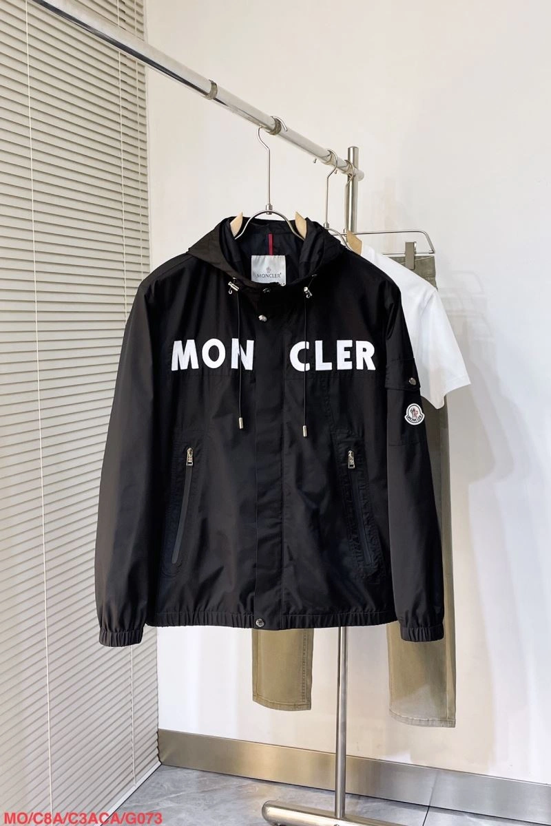 Moncler Outwear Affordable 143517