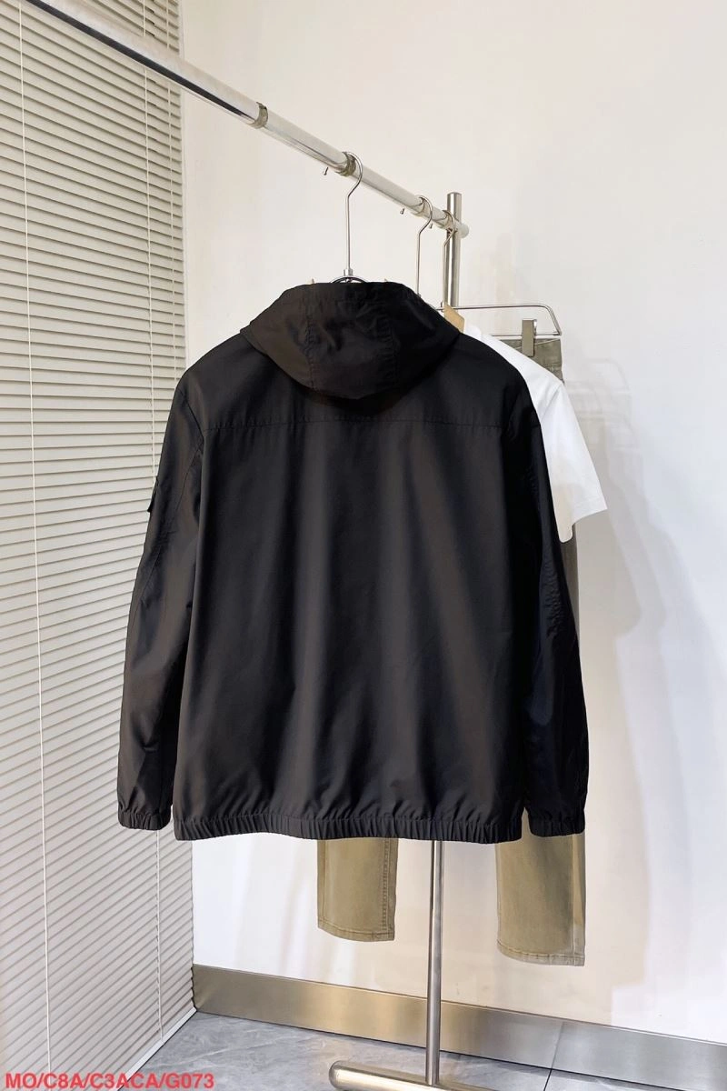 Moncler Outwear Affordable 143517