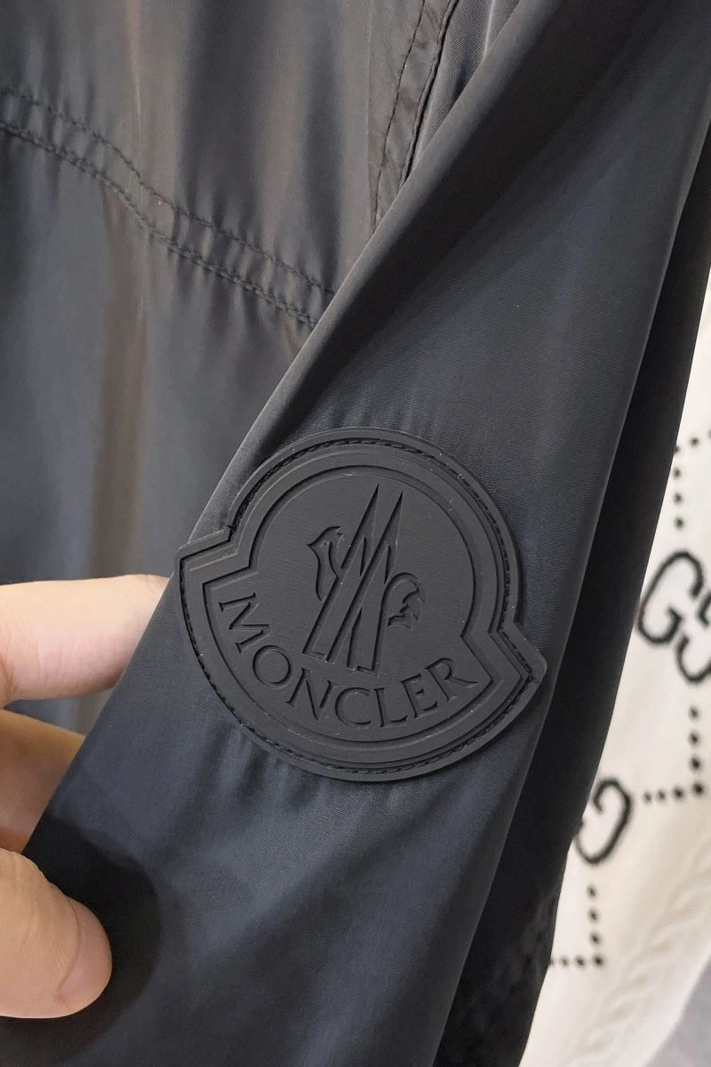 Popular Moncler Outwear 143512