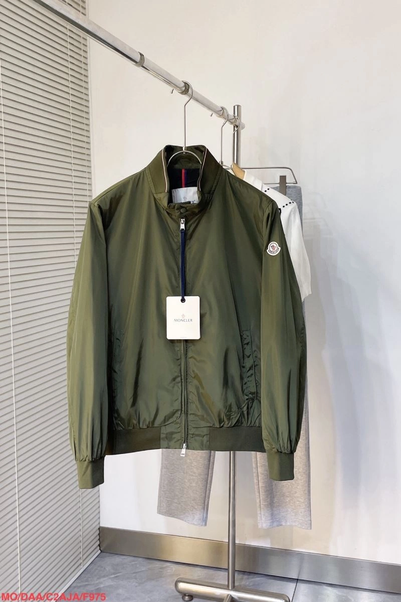 Moncler Outwear Refined 143506