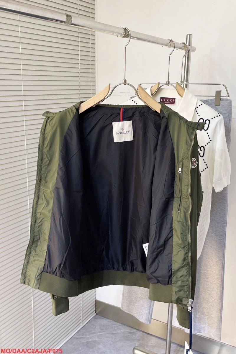 Moncler Outwear Refined 143506