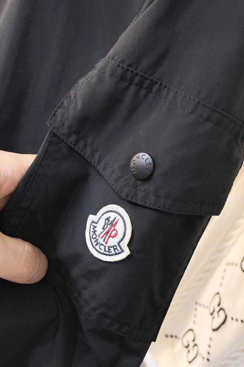 Moncler Outwear GoAnywhere 143513