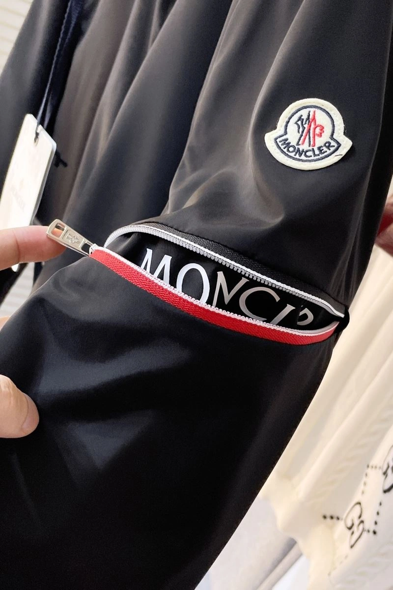 Moncler Outwear MoistureWicking 143492
