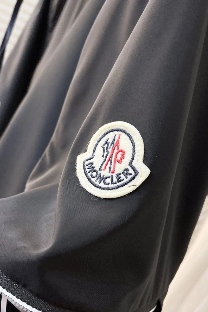Moncler Outwear MoistureWicking 143492