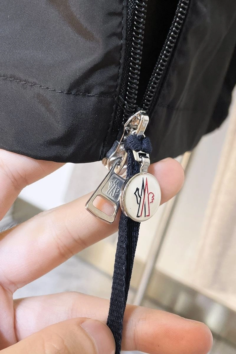 Moncler Outwear MoistureWicking 143492