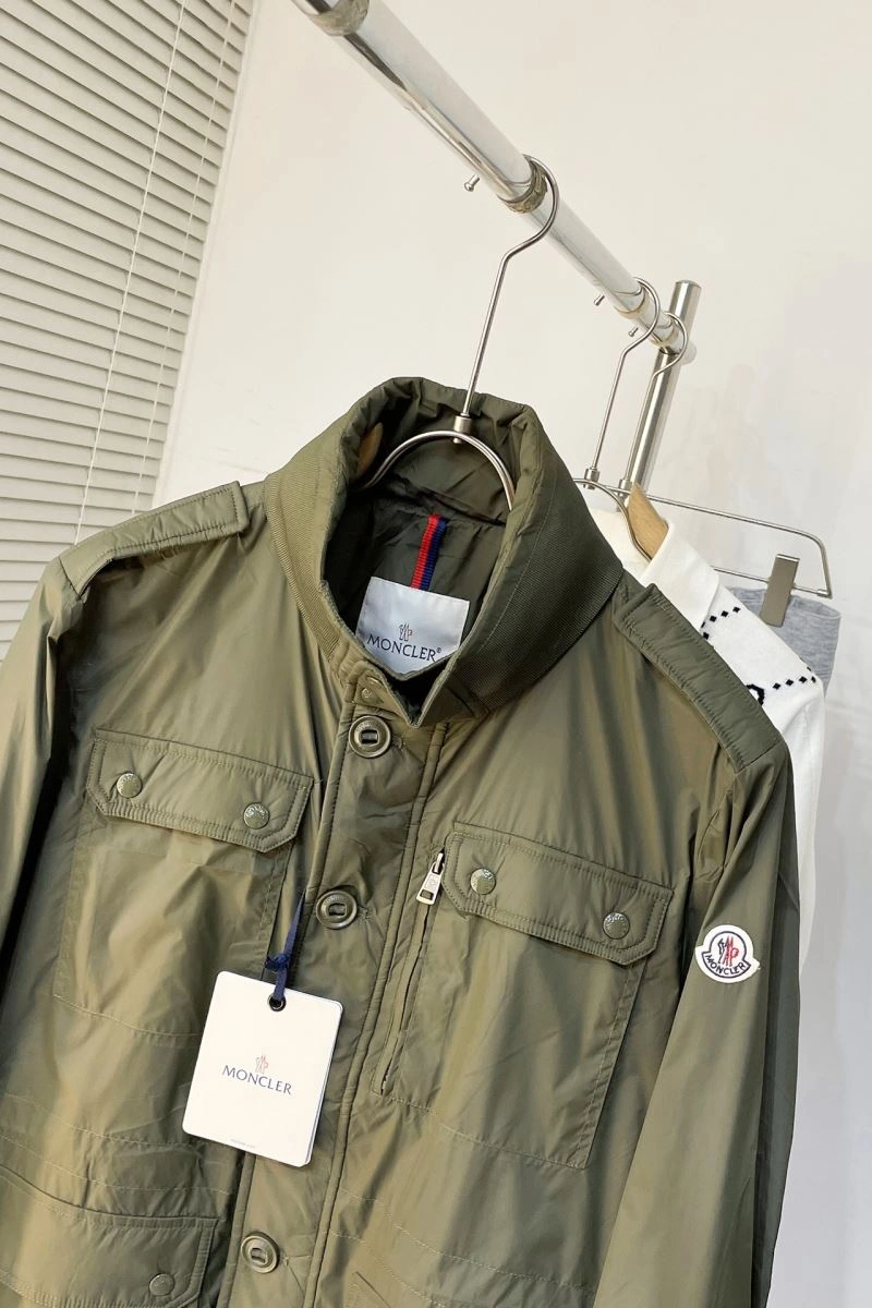 Moncler Outwear NewStyle 143495