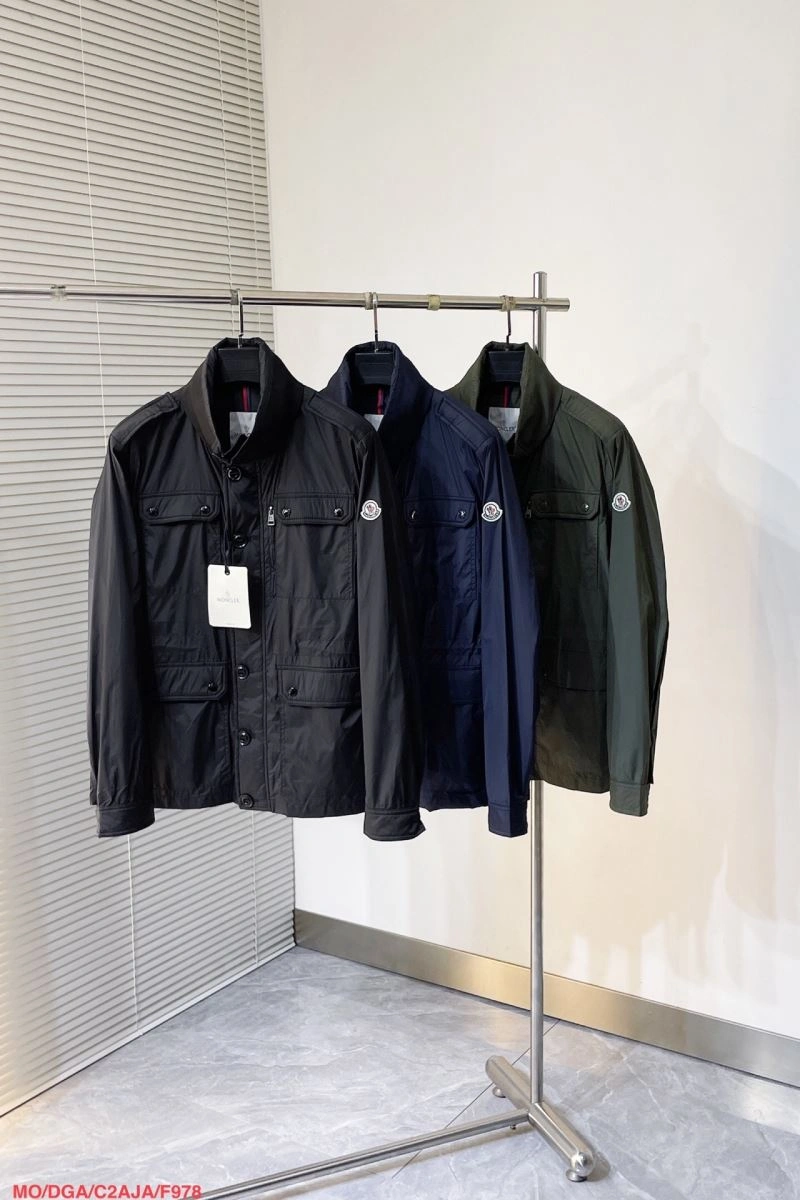 Moncler Outwear ModernLook 143498