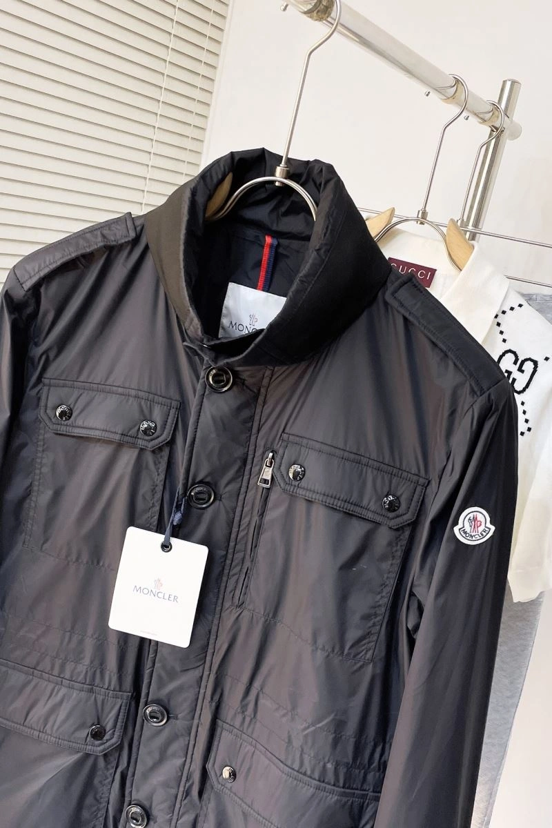 Moncler Outwear ModernLook 143498