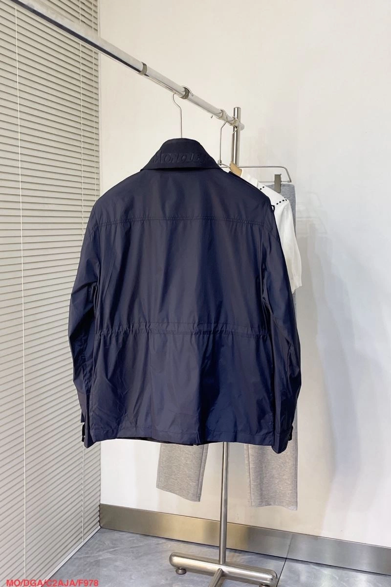 Moncler Outwear Trendsetting 143499
