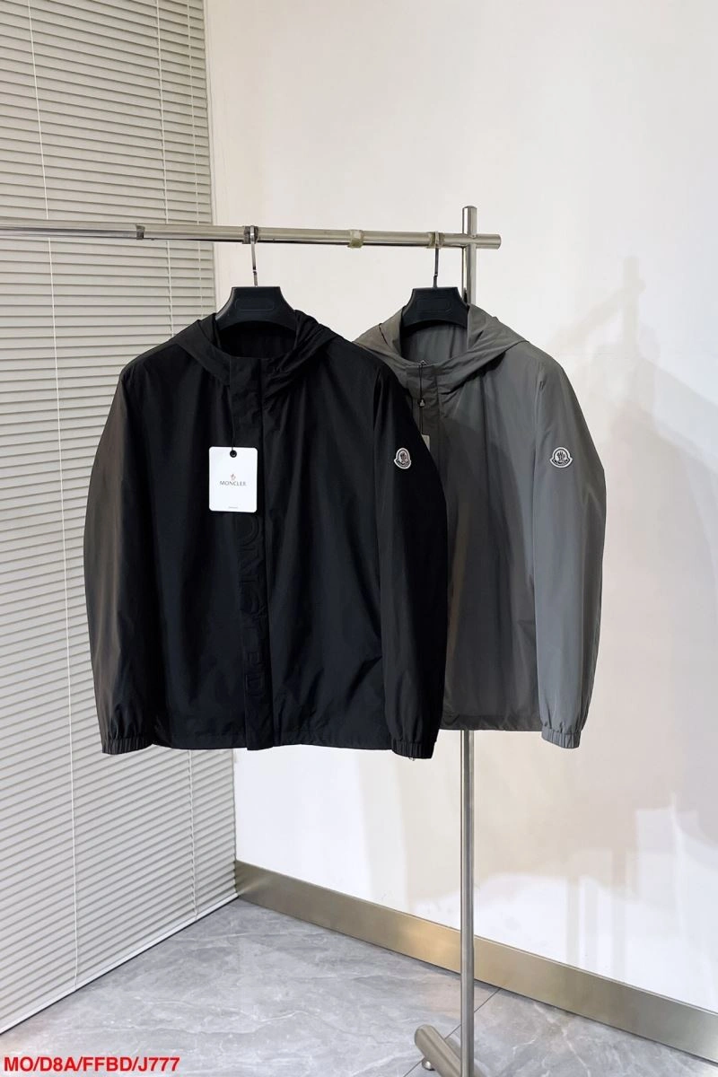 Moncler Outwear FashionForward 143494