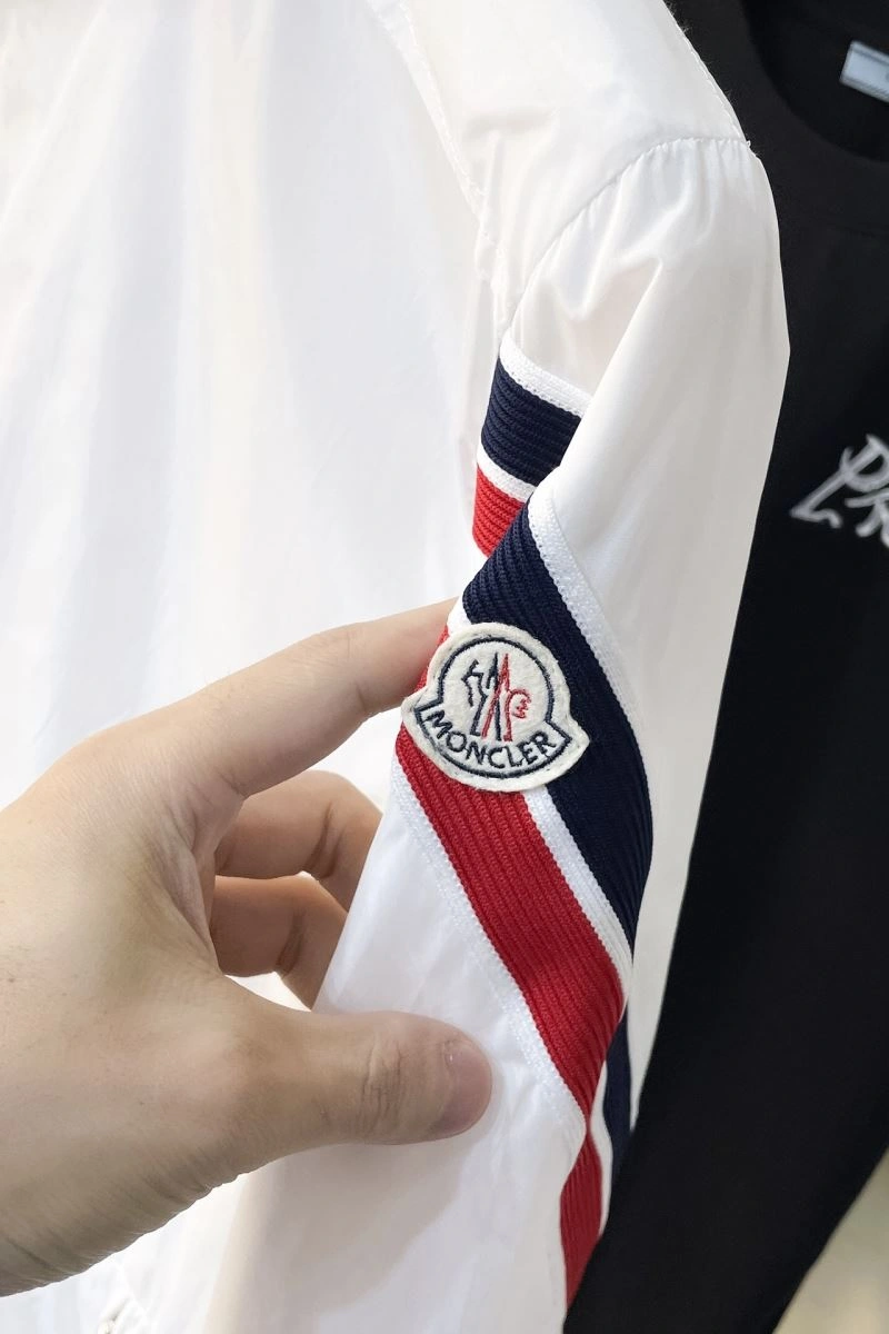 Moncler Outwear StreetReady 143502