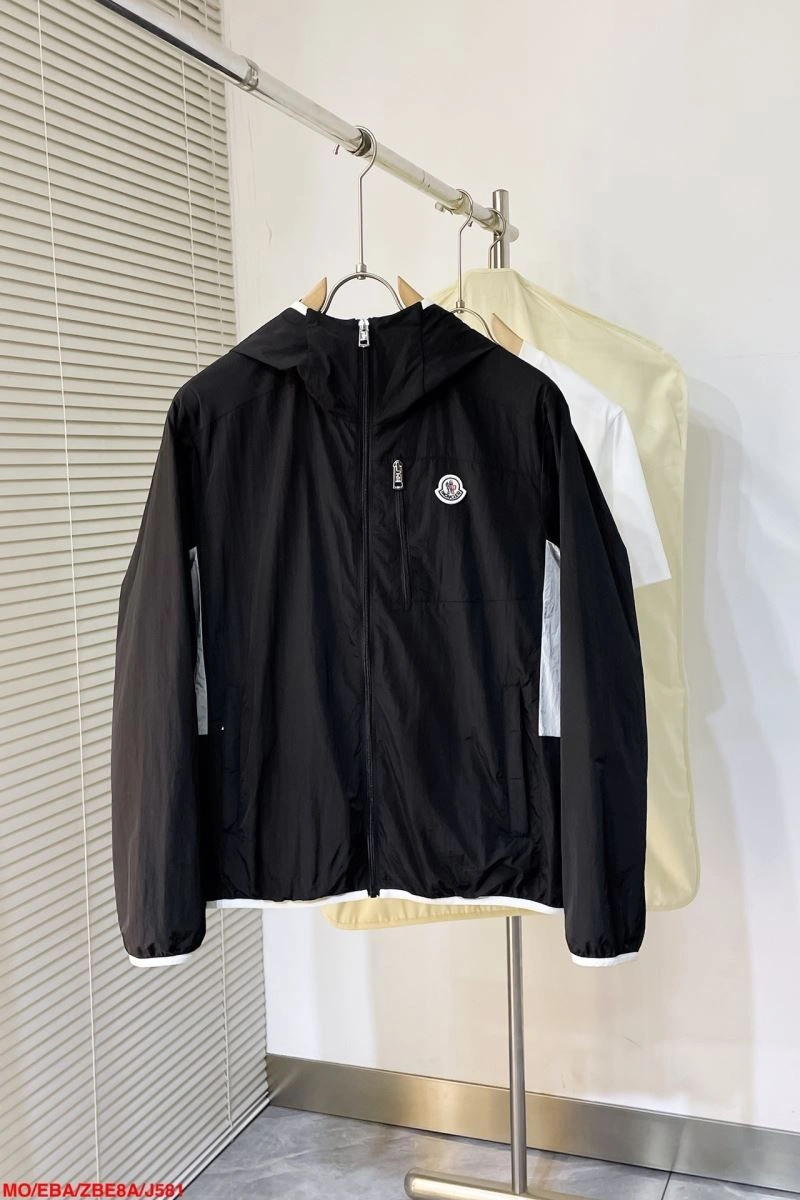 Moncler Outwear SmartChoice 143501