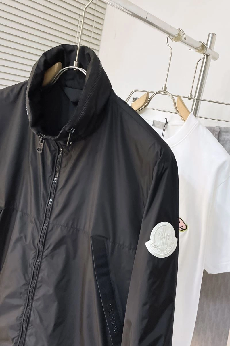 Moncler Outwear Reliable 143489