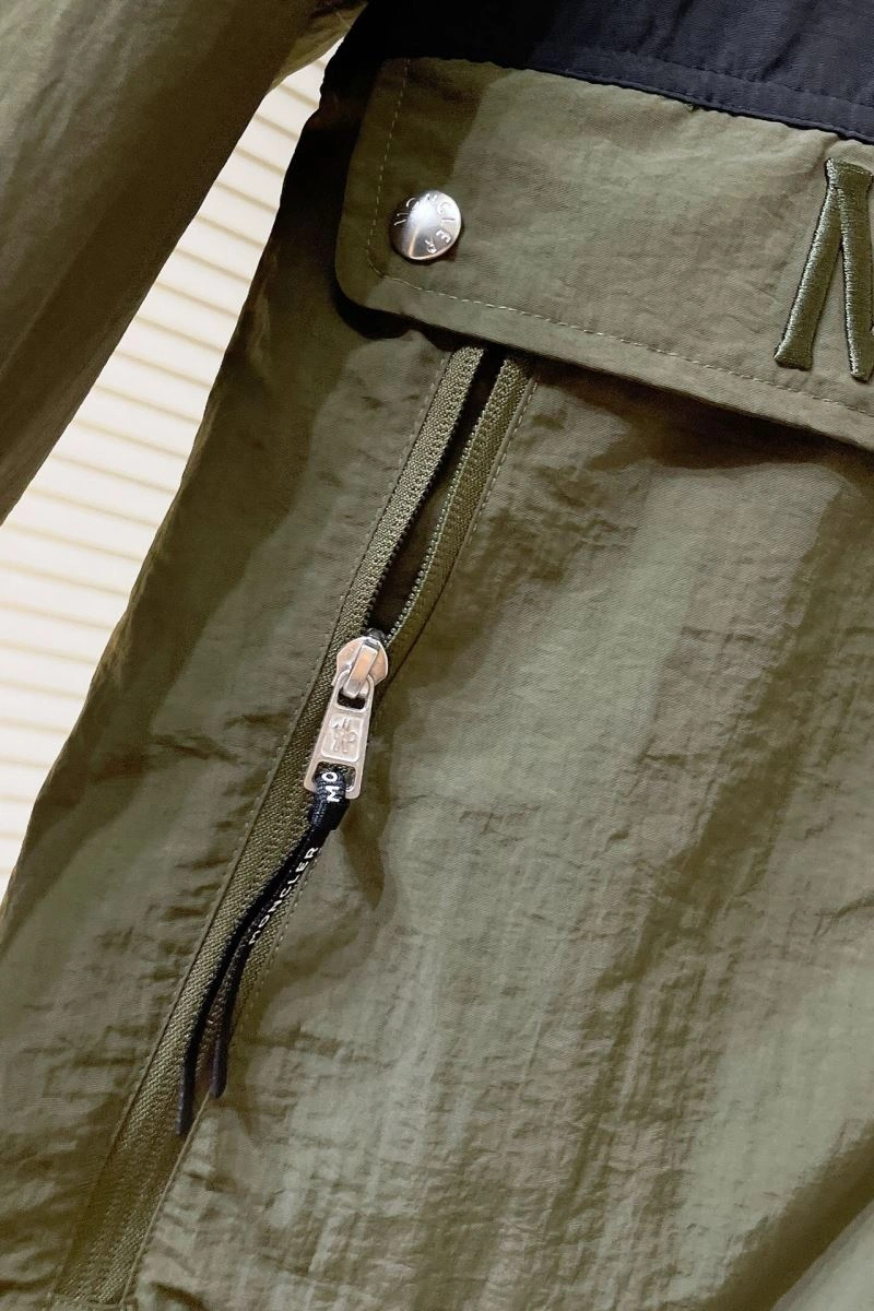 SmartChoice Moncler Outwear 143523