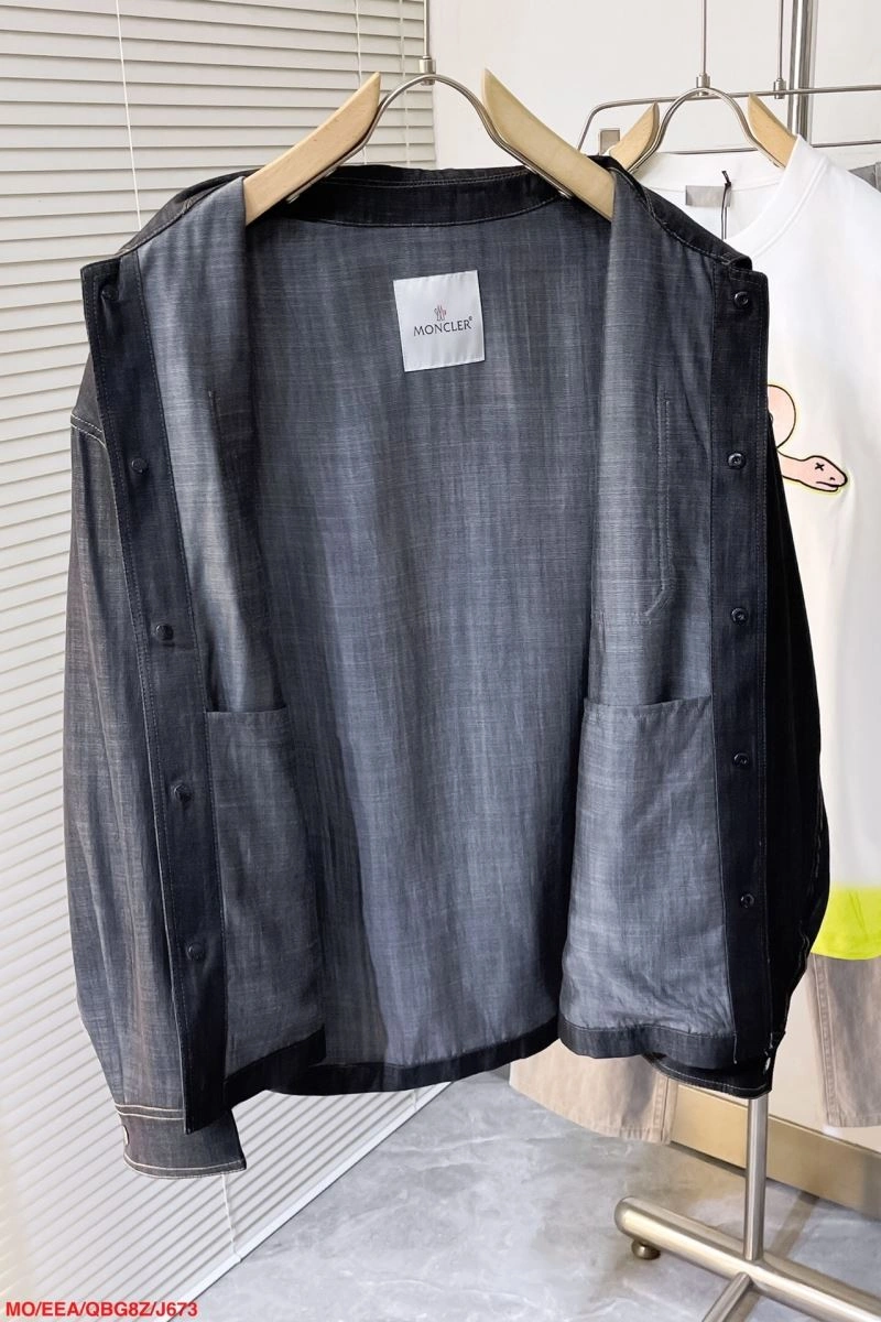 Lightweight Moncler Outwear 143487
