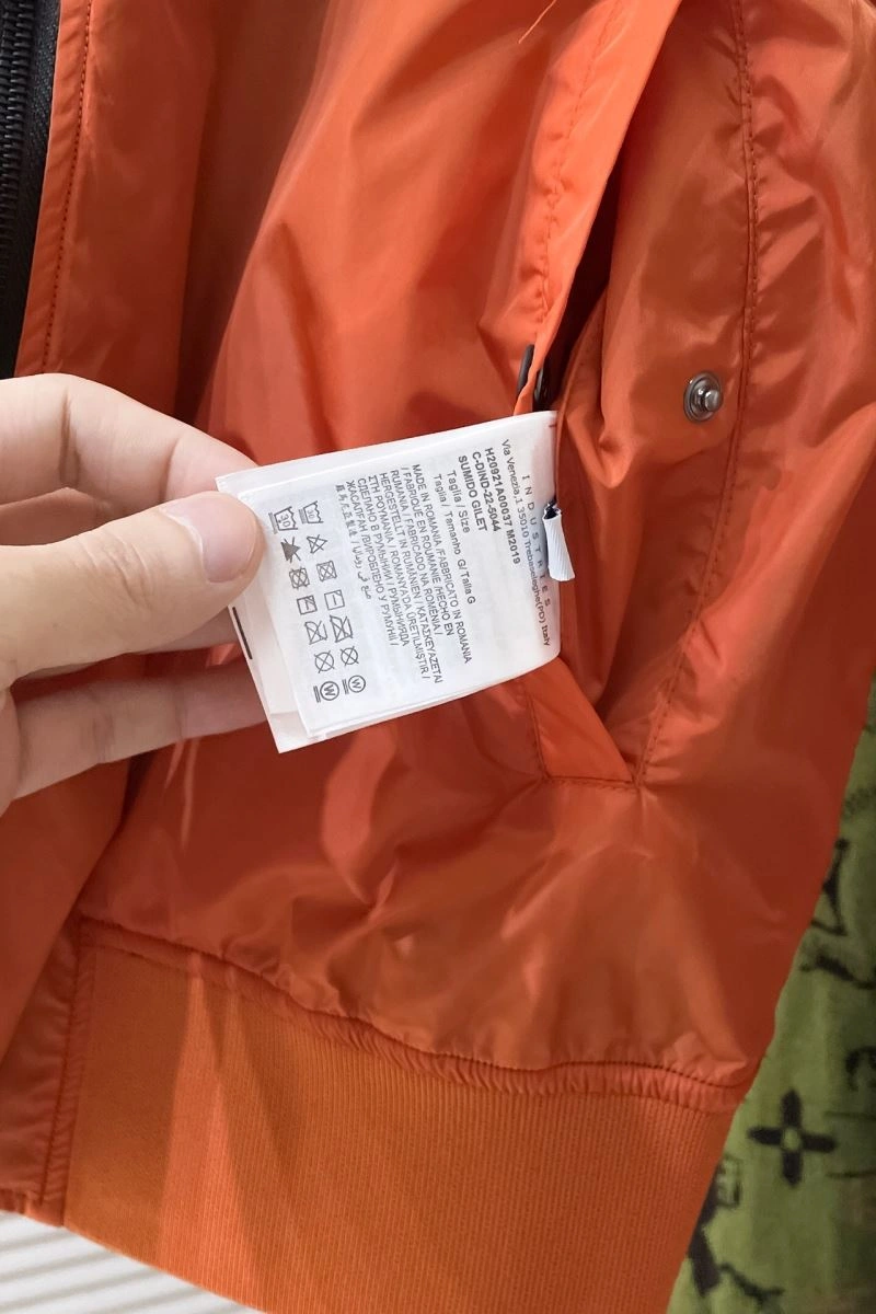 Moncler Outwear Affordable 143493