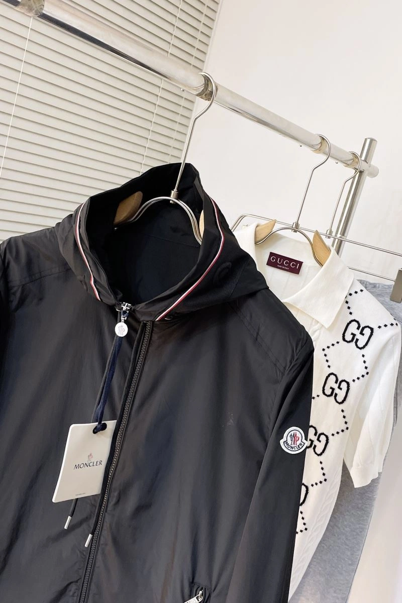 WrinkleFree Moncler Outwear 143483