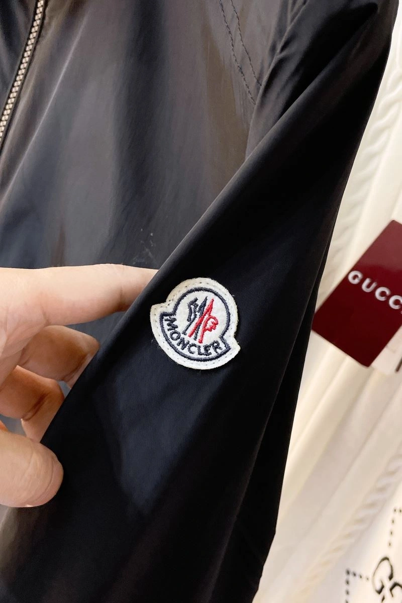 WrinkleFree Moncler Outwear 143483