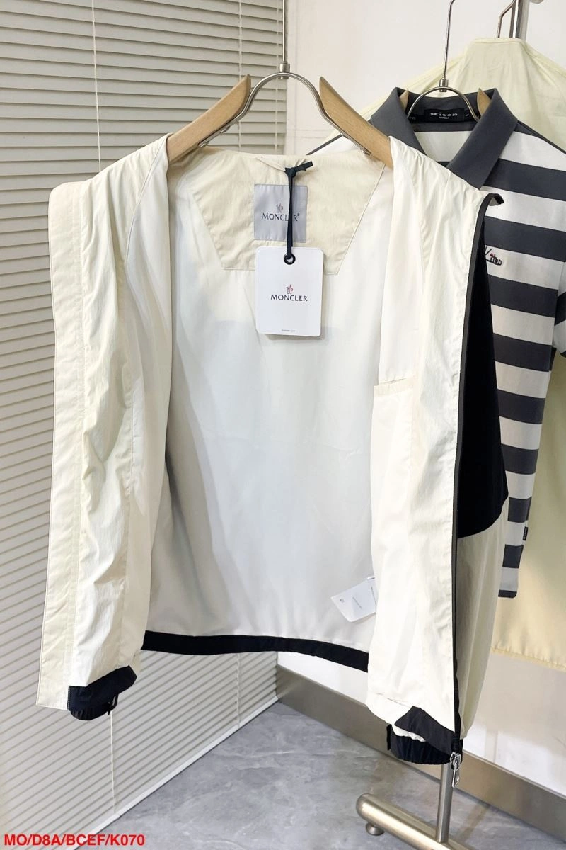 Moncler Outwear EyeCatching 143484