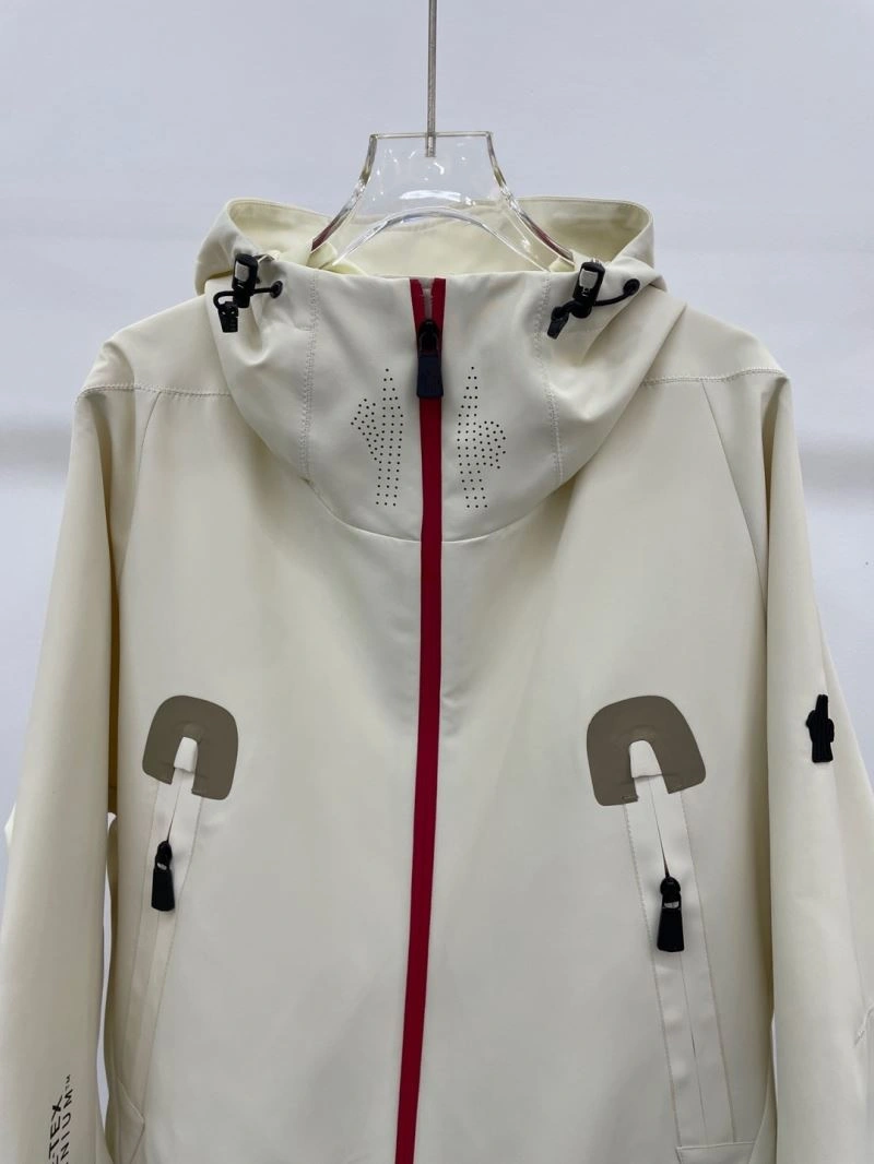 QuickDry Moncler Outwear 143477
