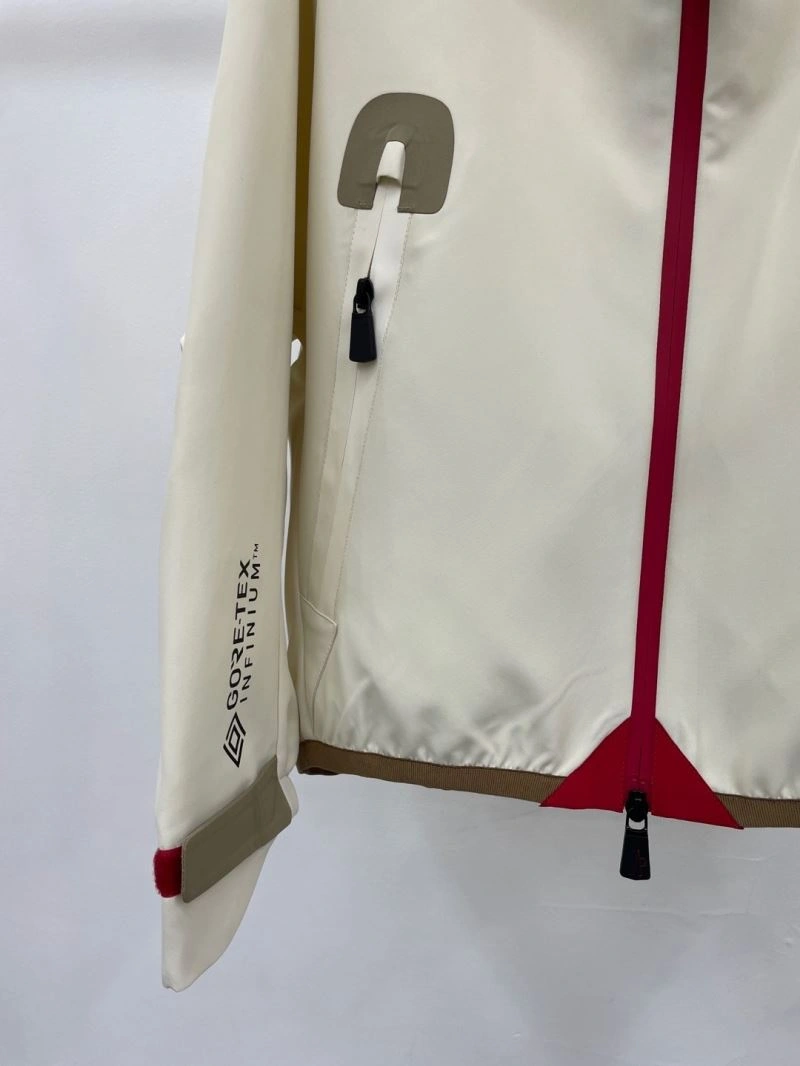 QuickDry Moncler Outwear 143477