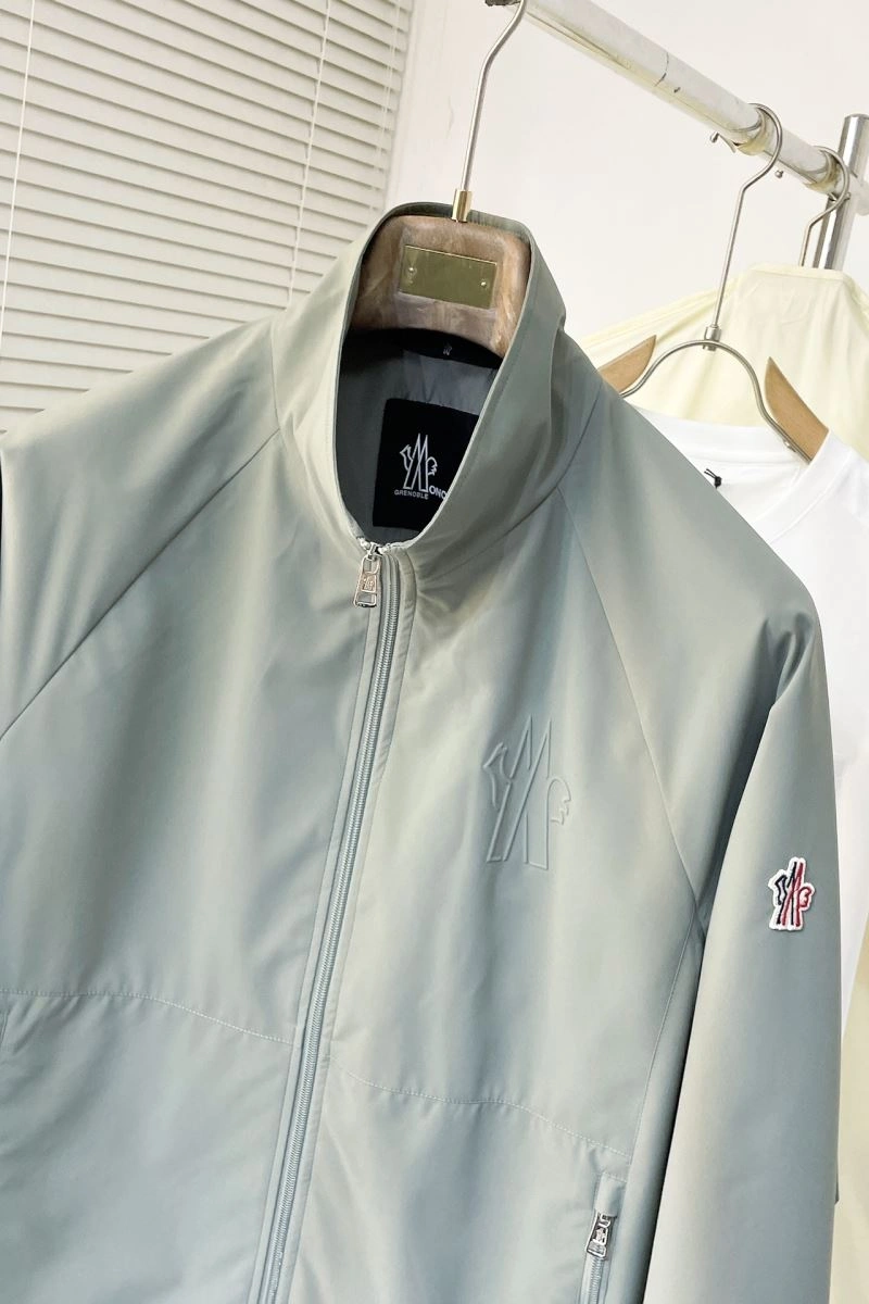 Moncler Outwear TechFriendly 143476