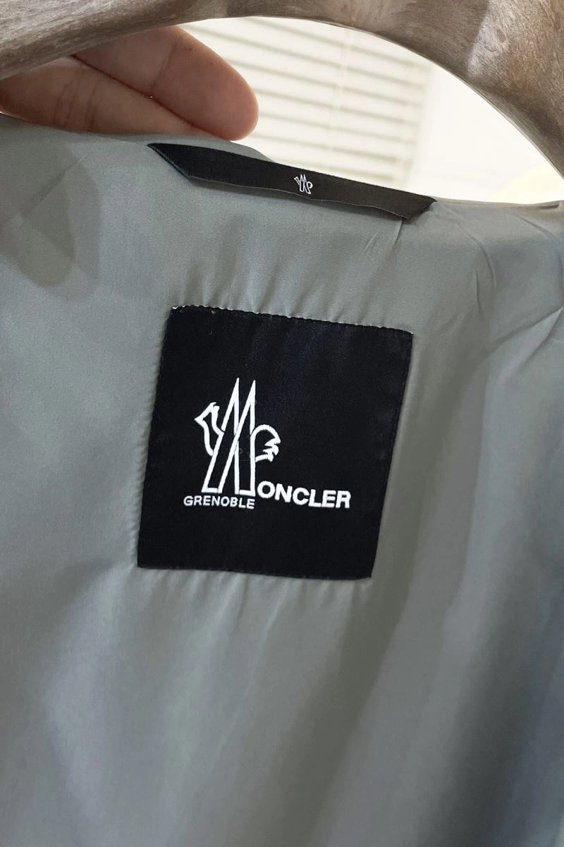 Moncler Outwear TechFriendly 143476