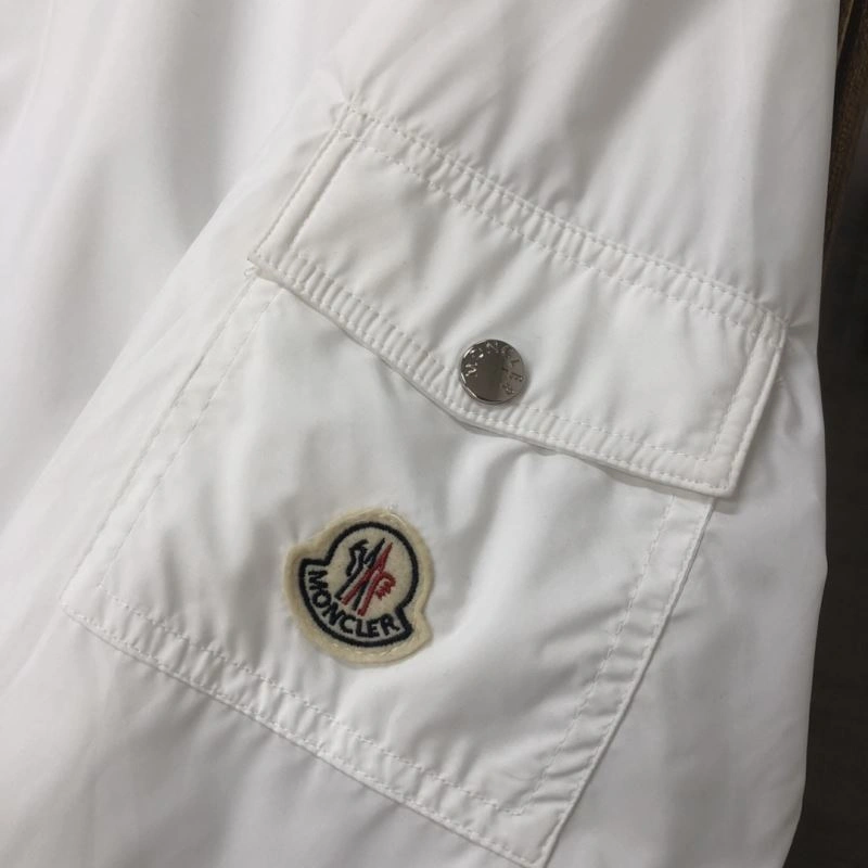 Unique Moncler Outwear 143473