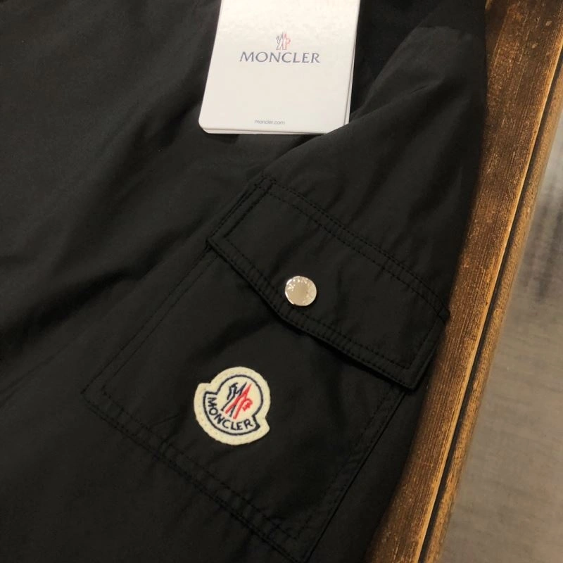Upgraded Moncler Outwear 143463