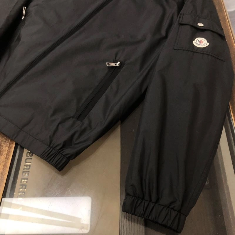 Upgraded Moncler Outwear 143463