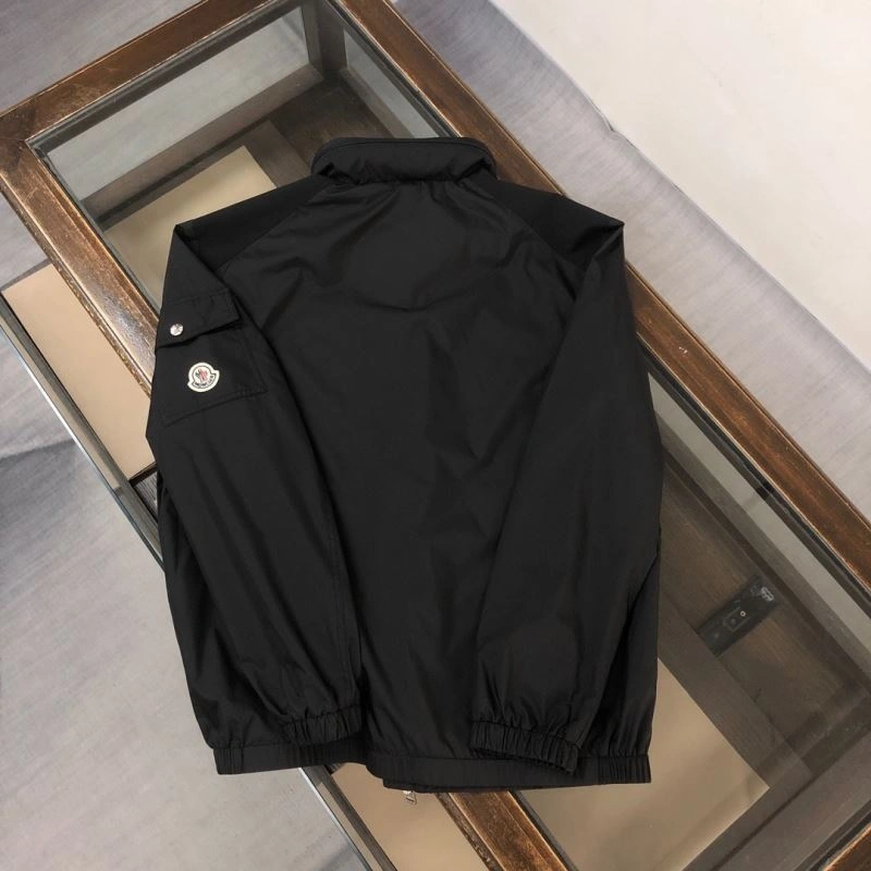 Upgraded Moncler Outwear 143463