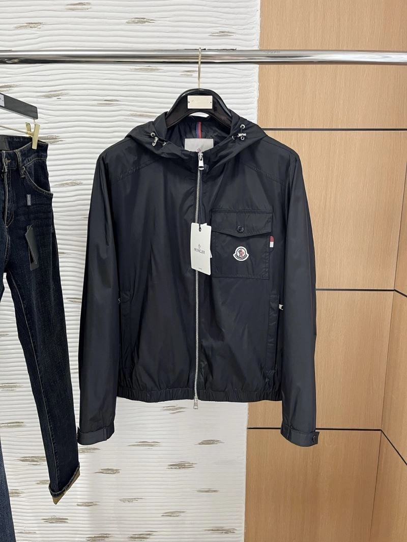 Moncler Outwear Affordable 143456