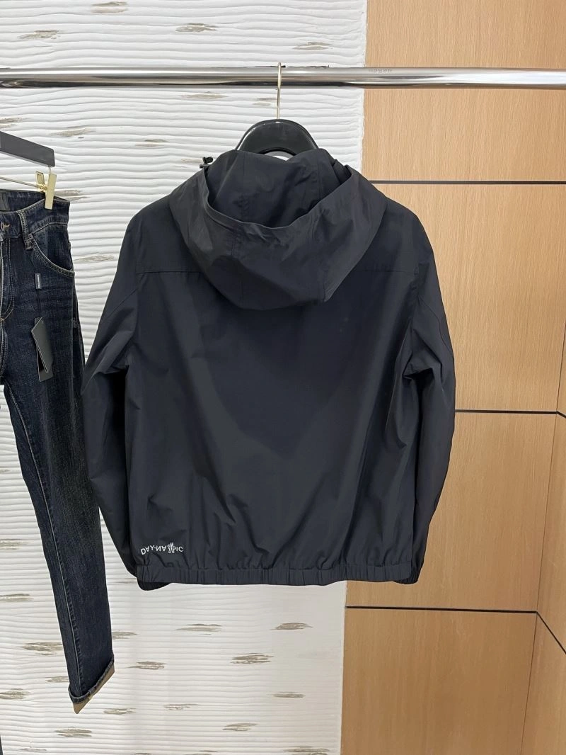 Moncler Outwear SoftTouch 143453