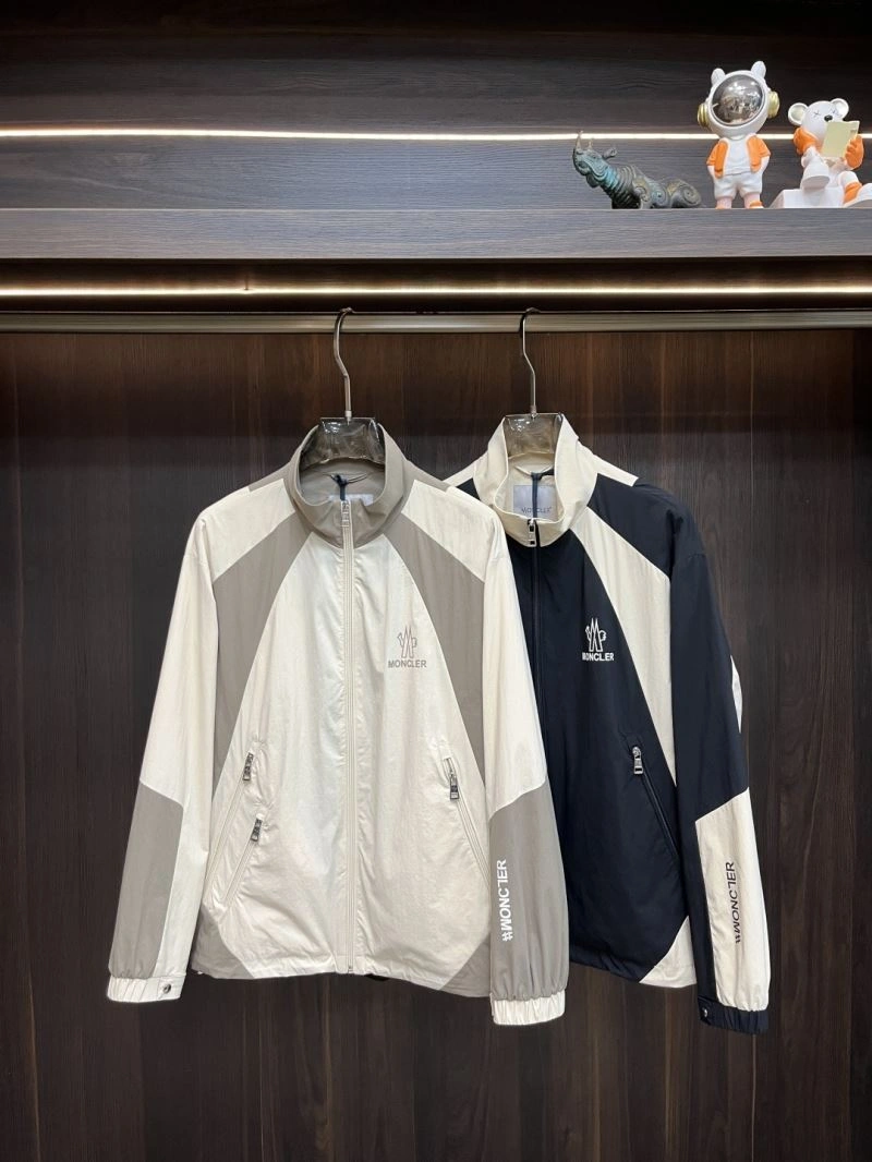 Moncler Outwear SportInspired 143462
