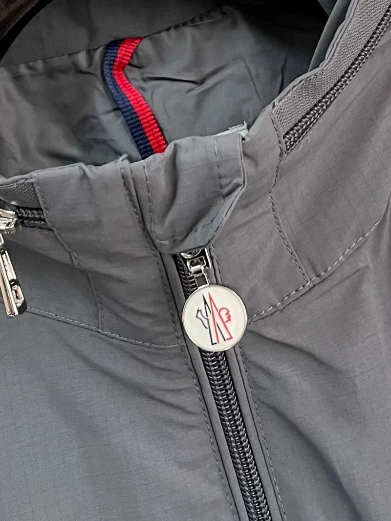 Moncler Outwear FastDry 143465