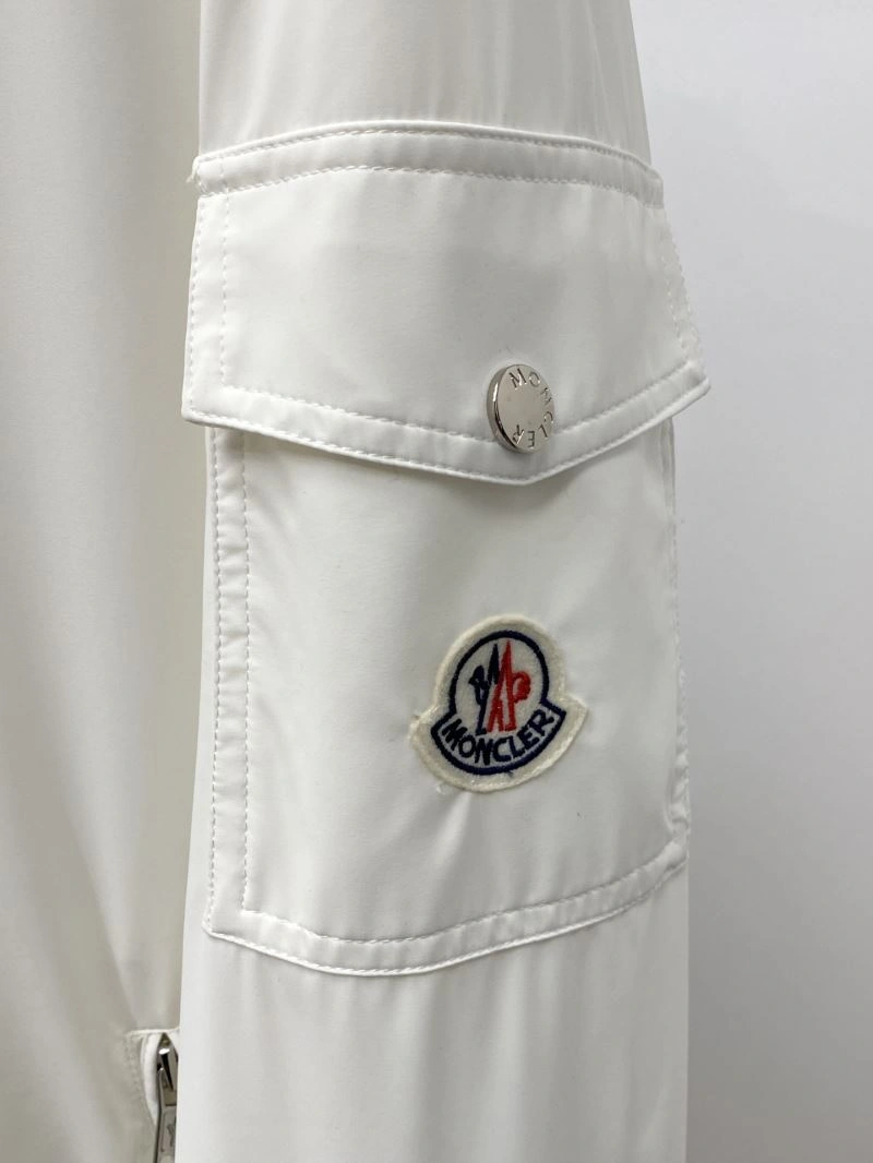 Moncler Outwear Classic 143448