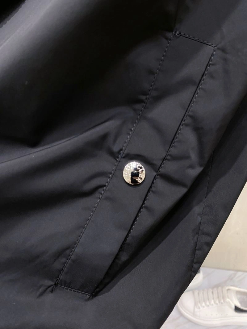 Affordable Moncler Outwear 143444