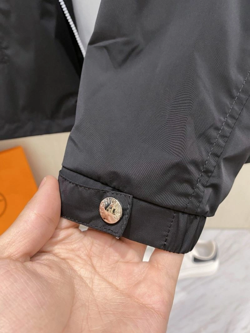 Affordable Moncler Outwear 143444