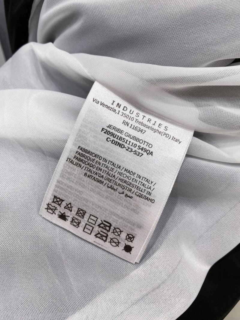 Affordable Moncler Outwear 143444