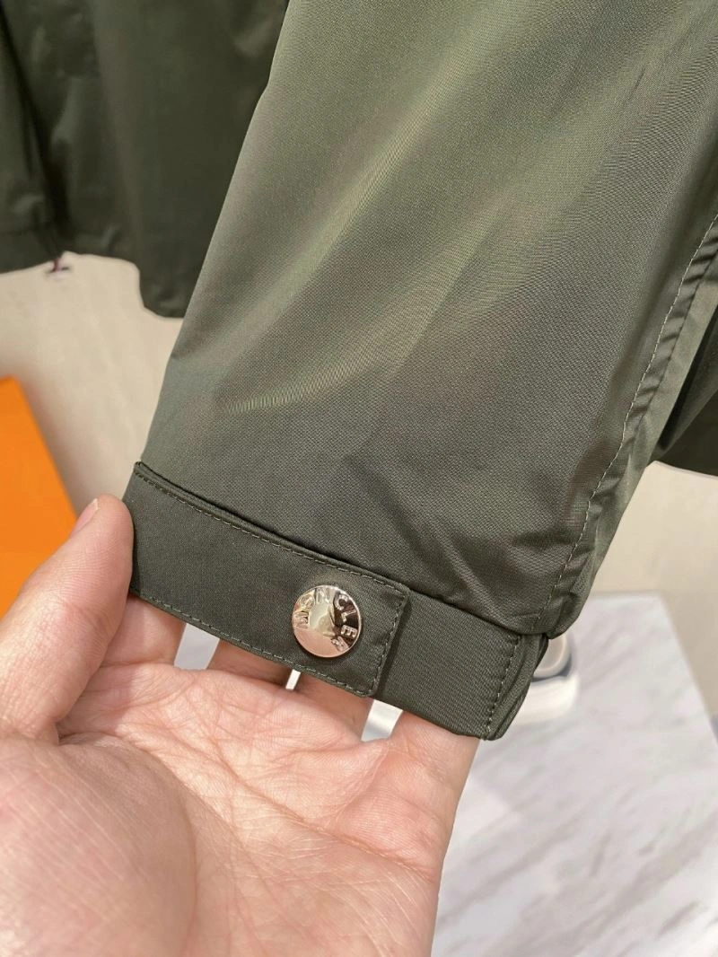 Moncler Outwear Breathable 143443